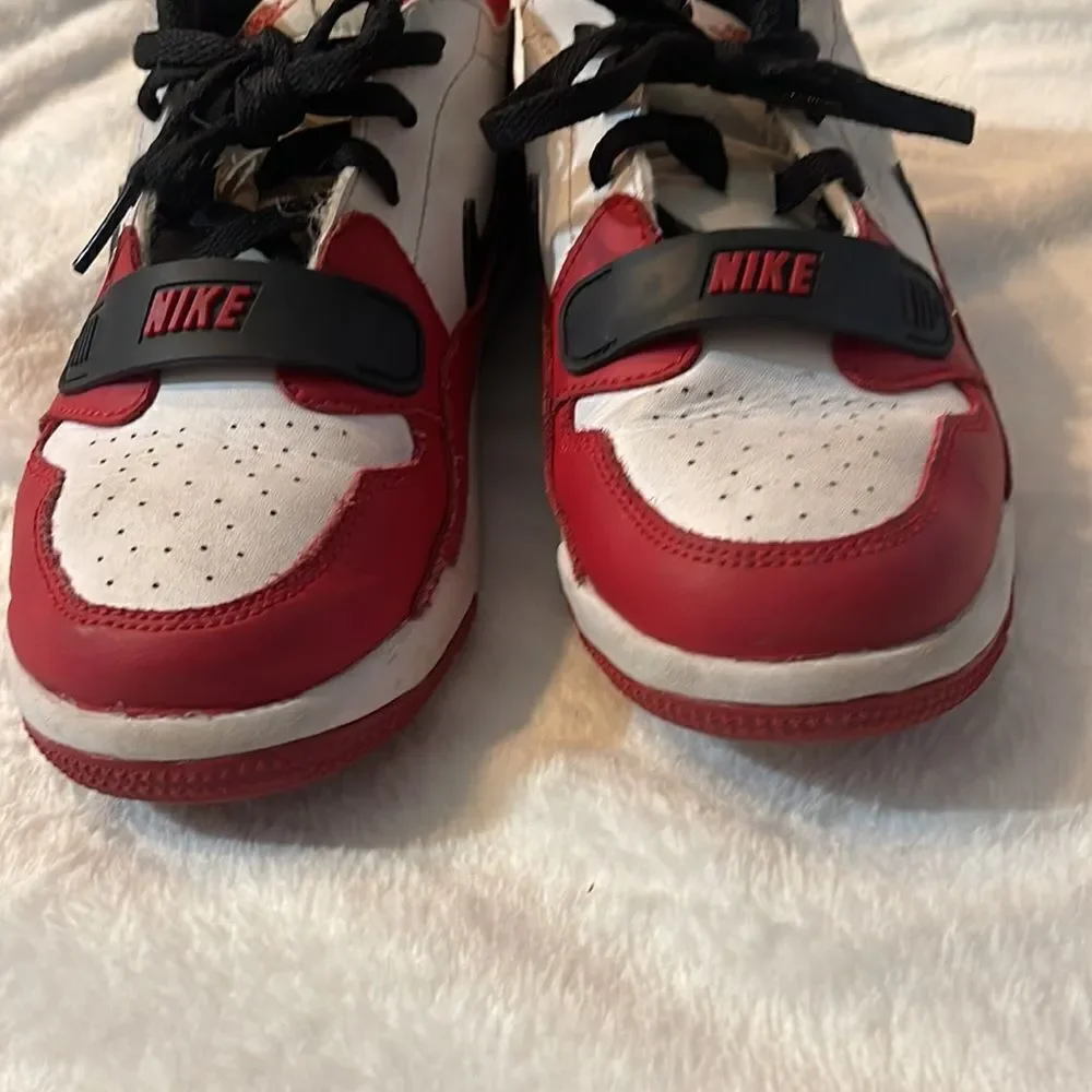 Air Jordan legacy size 3Y